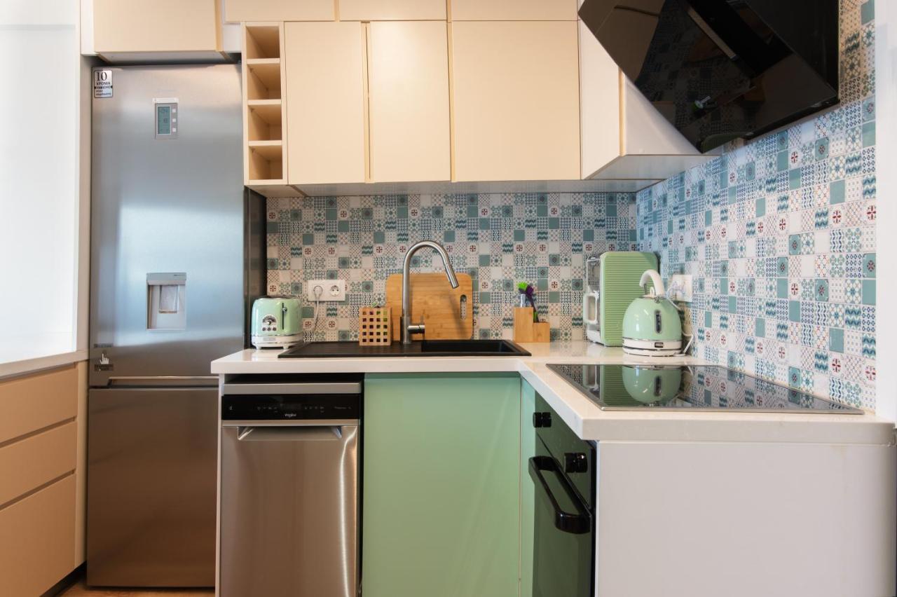 Luxury 1-Bedroom Apartment By The Sea In Athen Eksteriør bilde